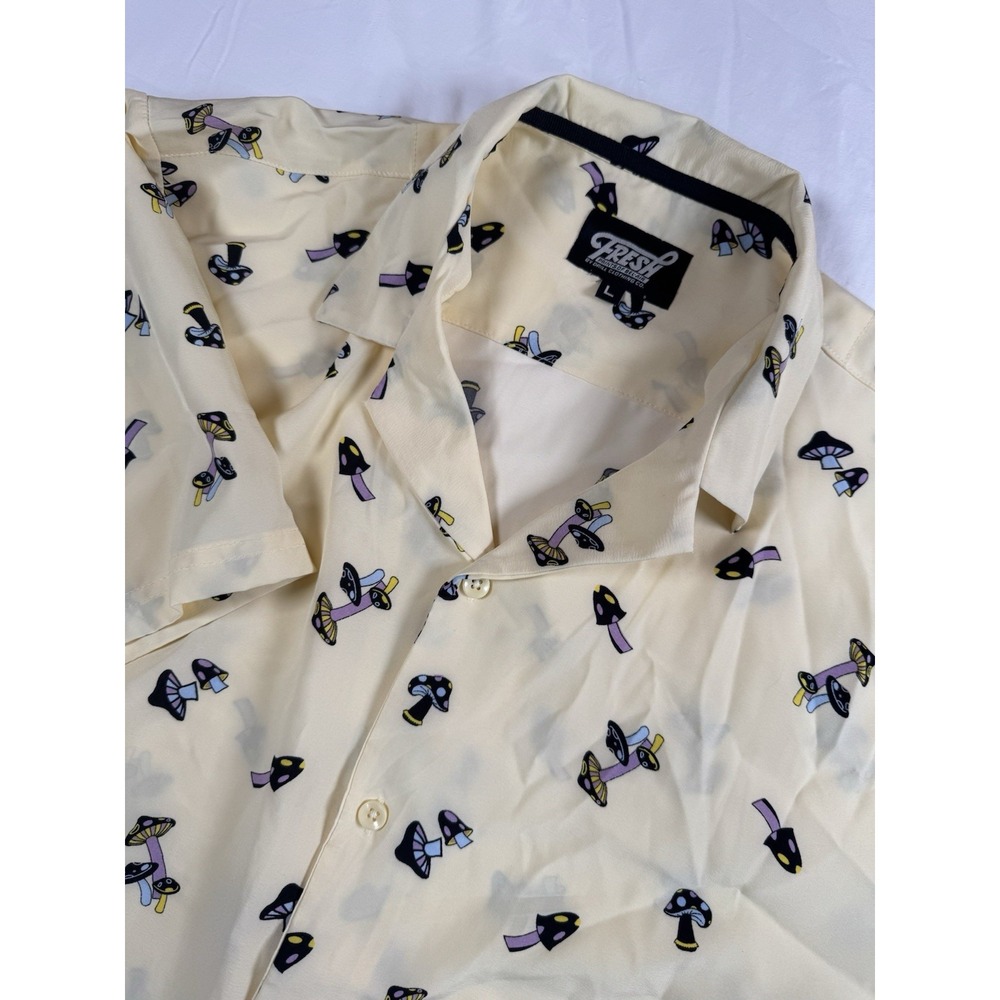 Fresh Prints Of Bel-Air‎ By Drill Clothing Mushrooms Print Men's Button Shirt L